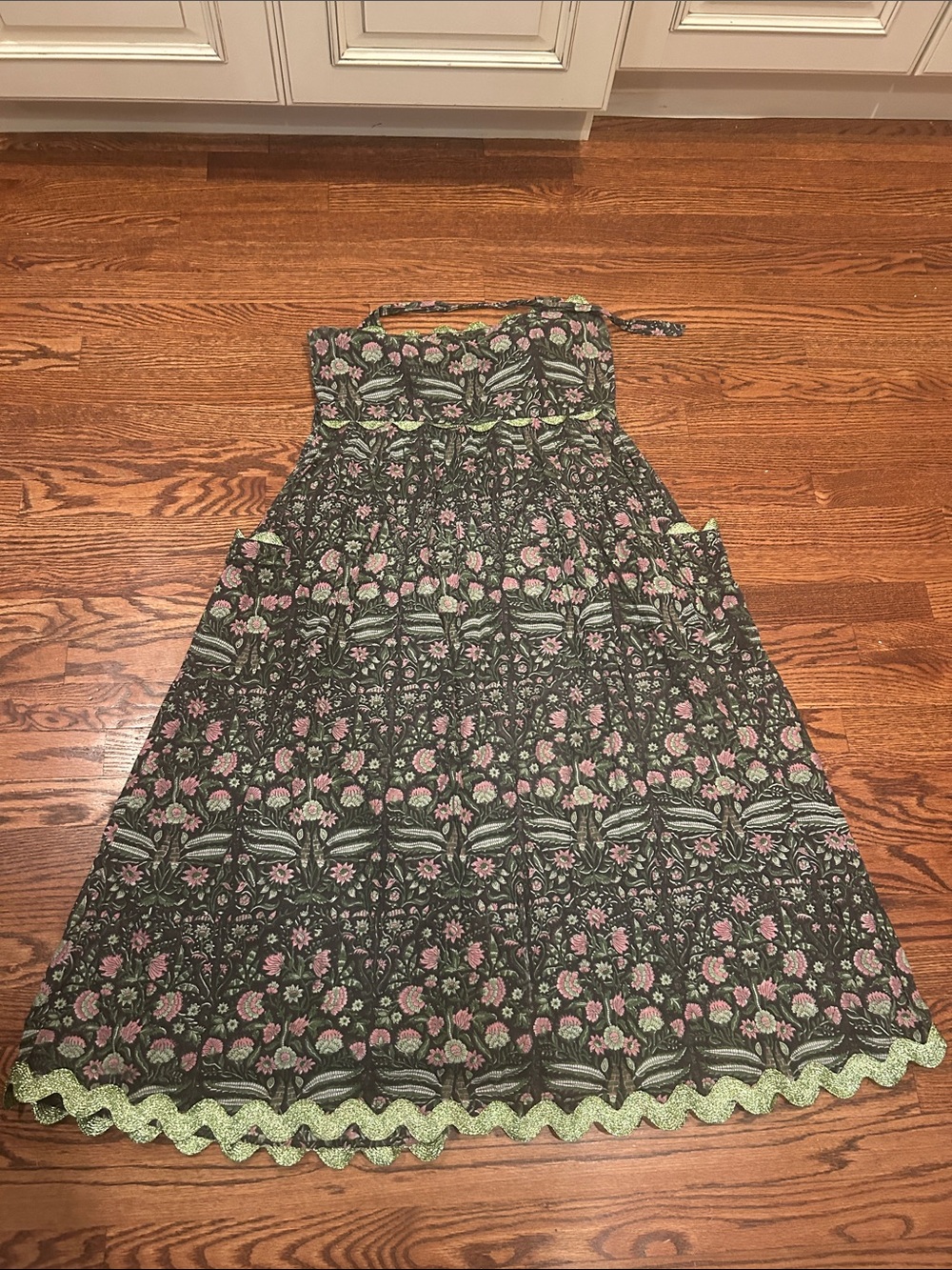 Juliet Dunn Floral Smocked Sundress with Pink Flowers and Green Trim - Picture 5 of 7
